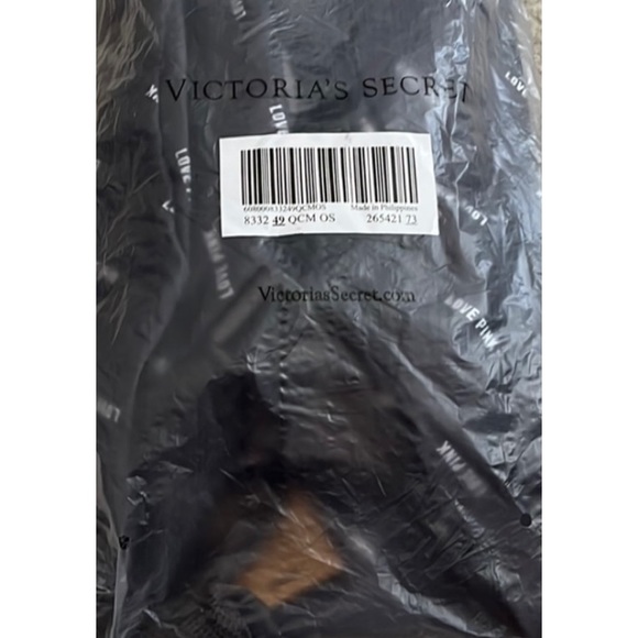 VICTORIAS SECRET PINK CONVERTIBLE DUFFEL BAG - Picture 6 of 7